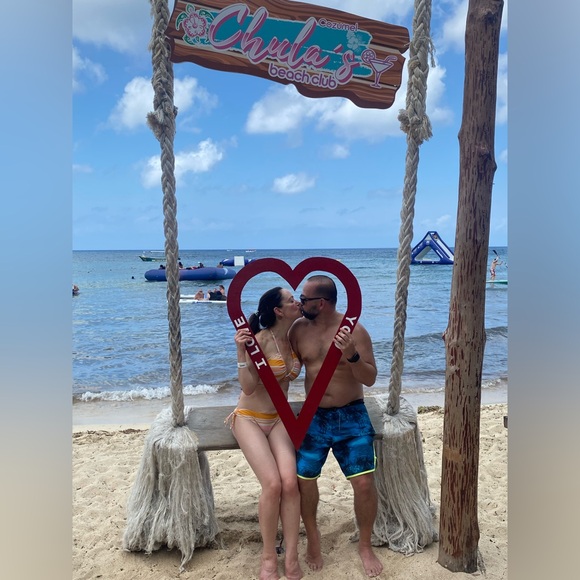 Meet your Posher, Gina - Picture 4 of 4